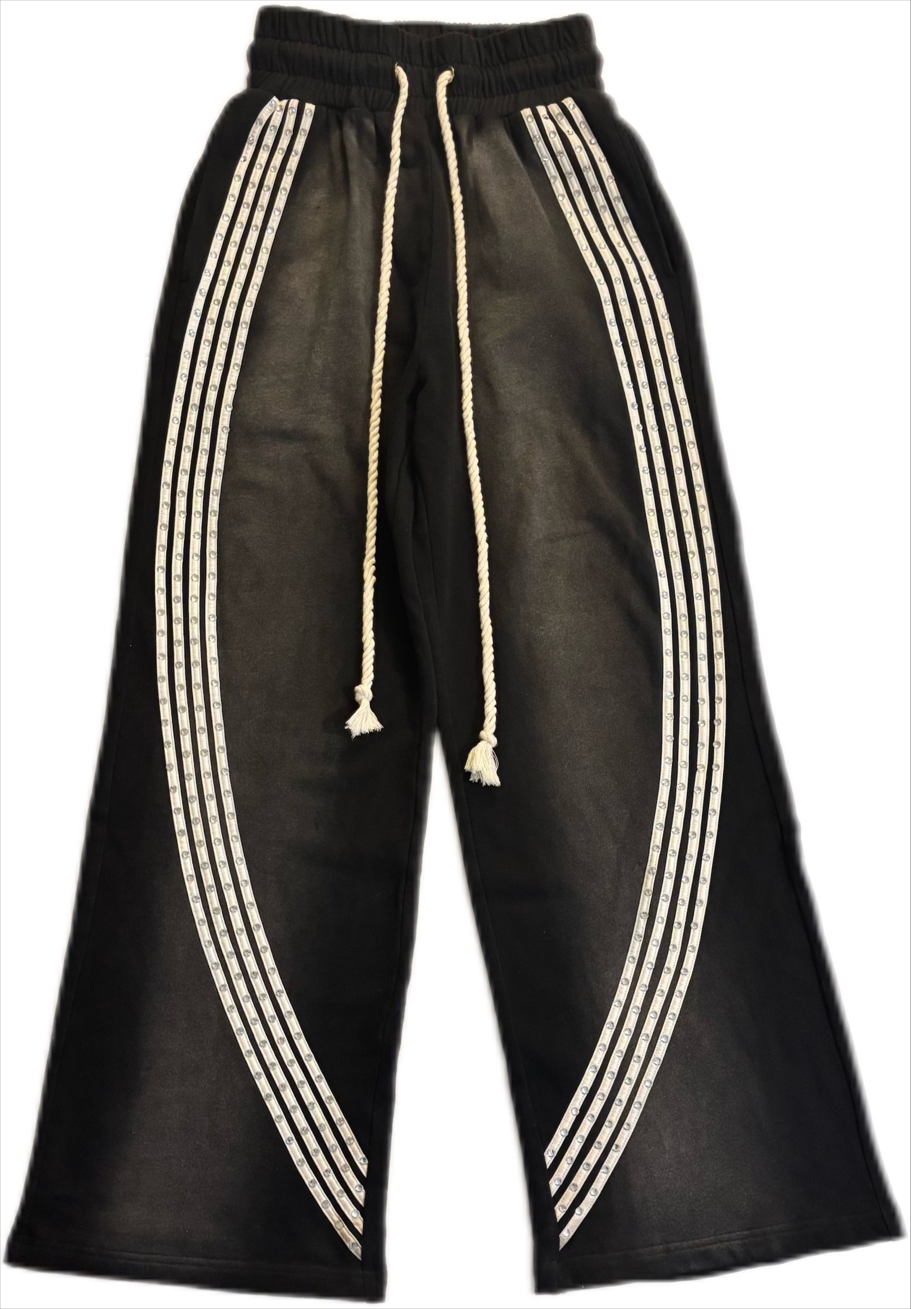 BLACK VVS SWEATPANTS